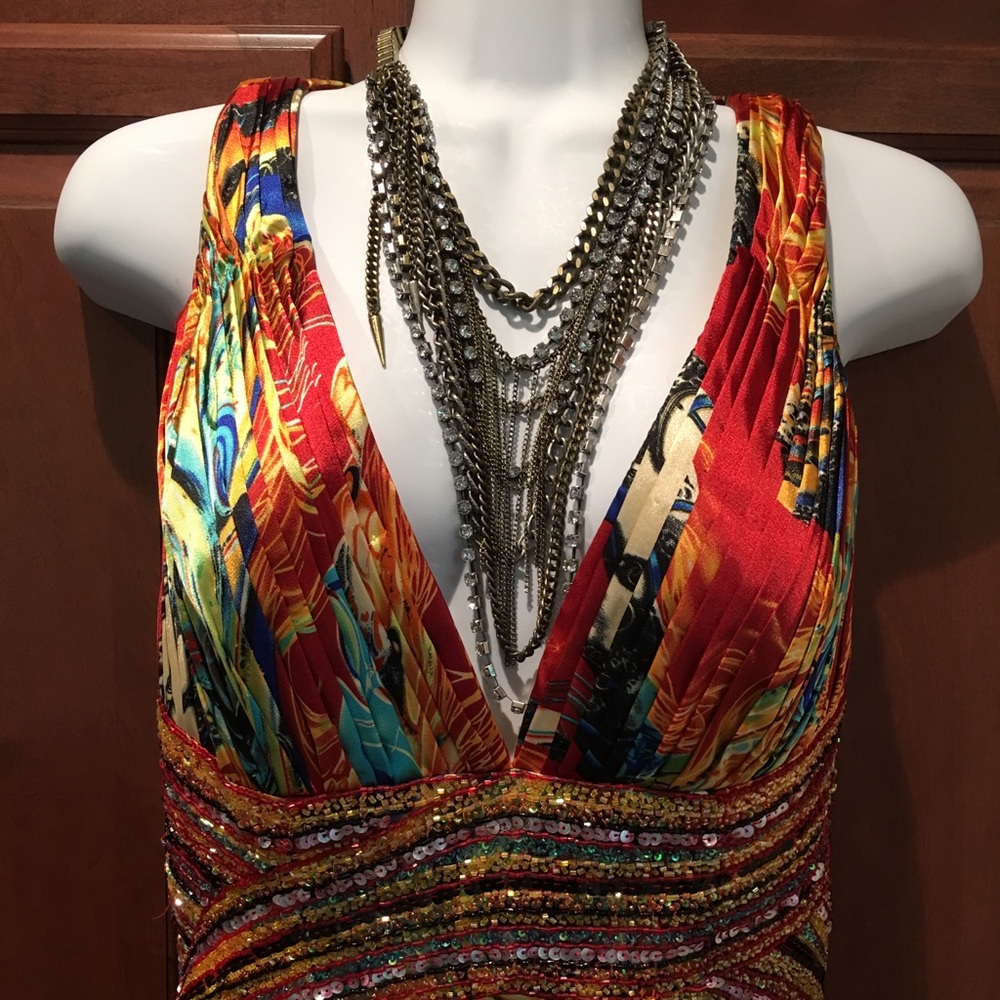 Fashion Layered Chains and Rhinestone Necklace